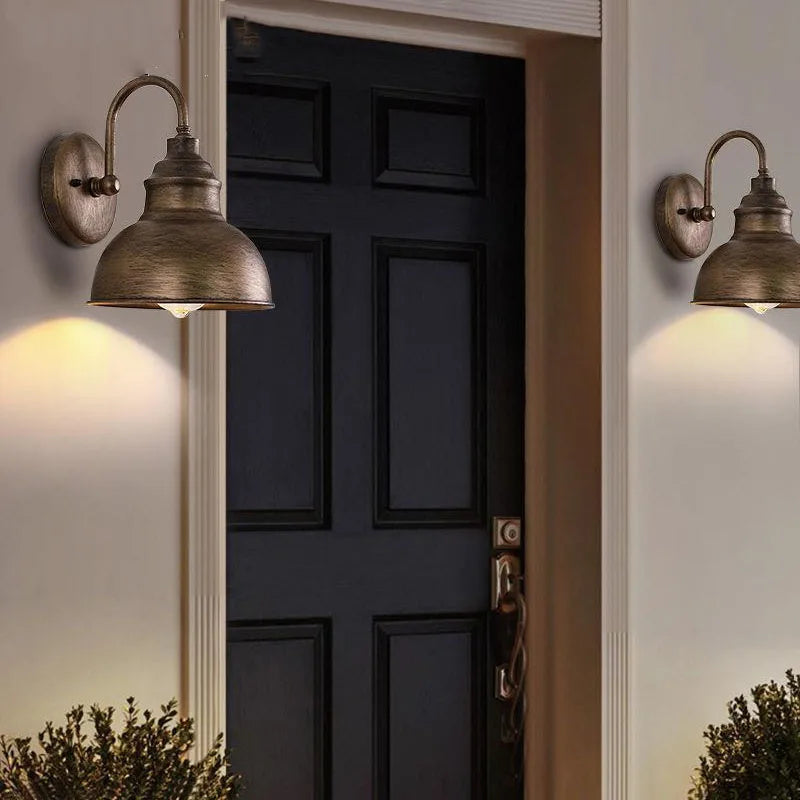 RetroBeam | Wasserdichte Vintage Wandleuchte für Garten und Terrasse